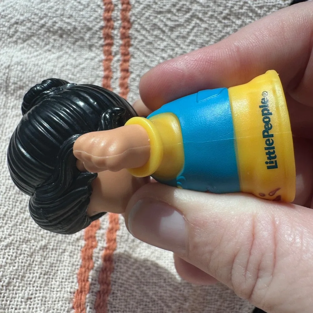 Fisher Price Little People Gardener Farmer Girl Yellow Blue Overalls Black Hair
